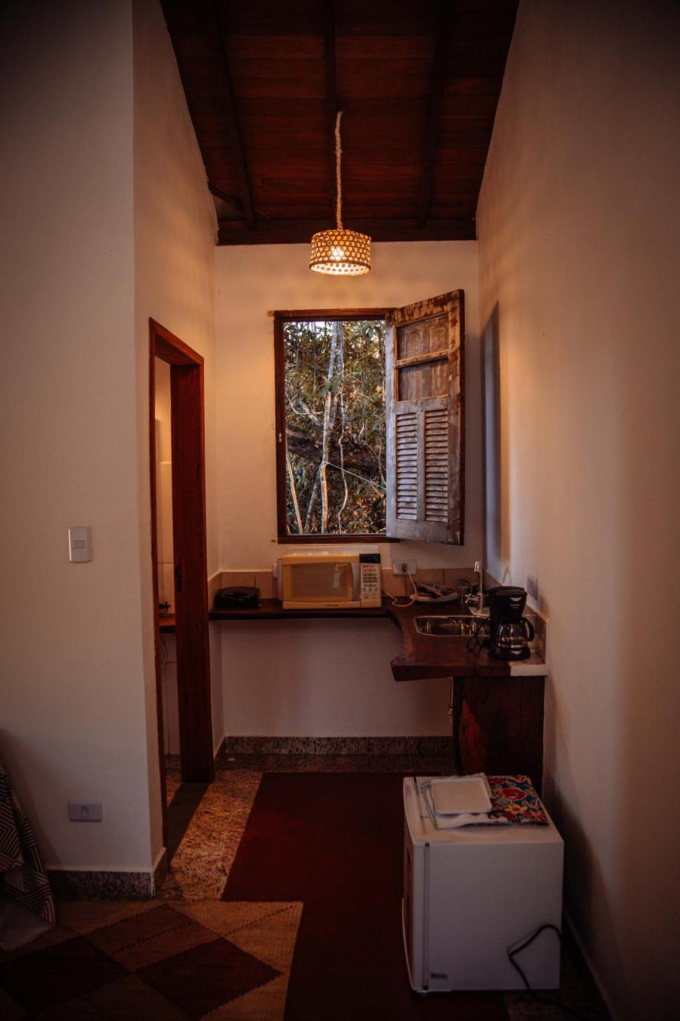 Lodge Vinil Bichinho